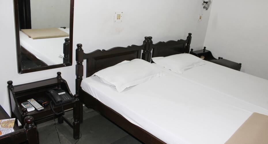 Hotel Grand View 22, Chandigarh 4